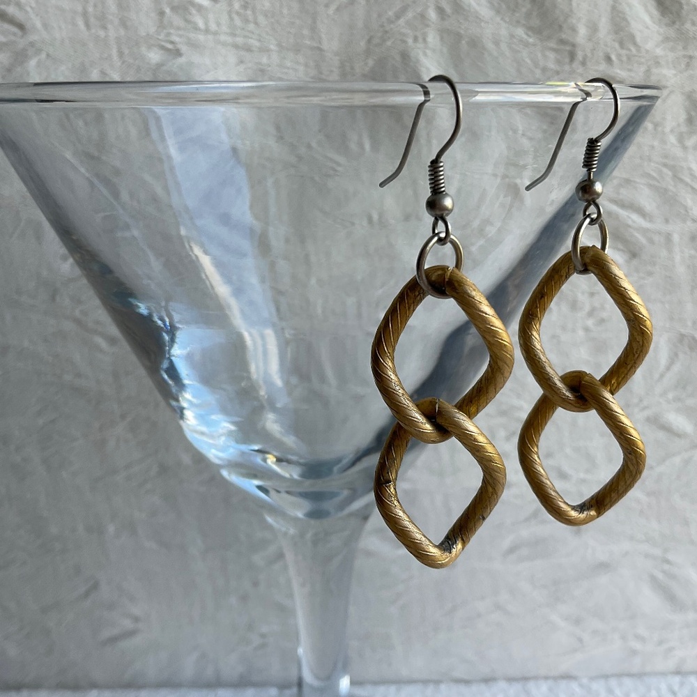 🧚 2/$15 Earrings Lightweight Matte Textured Gold-Tone Chain Link Pierced